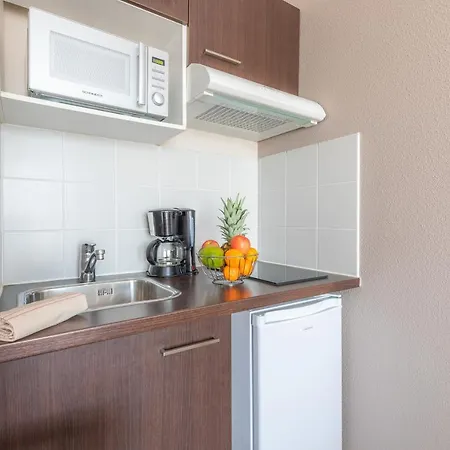 Appart'city Confort Toulouse Aeroport מלון דירות 3*