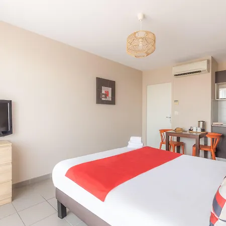 Appart'city Confort Toulouse Aeroport 3* קורנבאריו