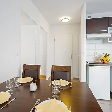 Appart'city Confort Toulouse Aeroport アパートホテル 3*