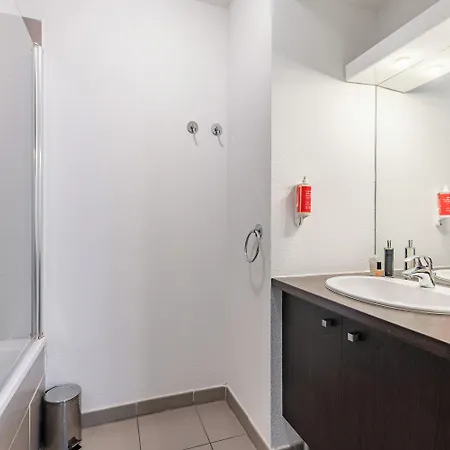 Hotel apartamentowy Appart'city Confort Toulouse Aeroport 3*