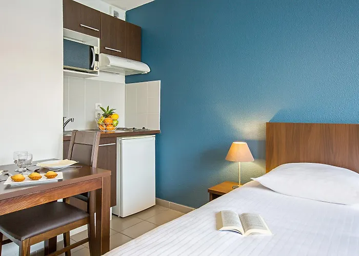 Aparthotel Appart'city Confort Toulouse Aeroport 3*